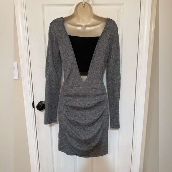 NWT Express Gray Ruched Long Sleeve Bodycon Mini Dress Size M - Picture 4 of 5